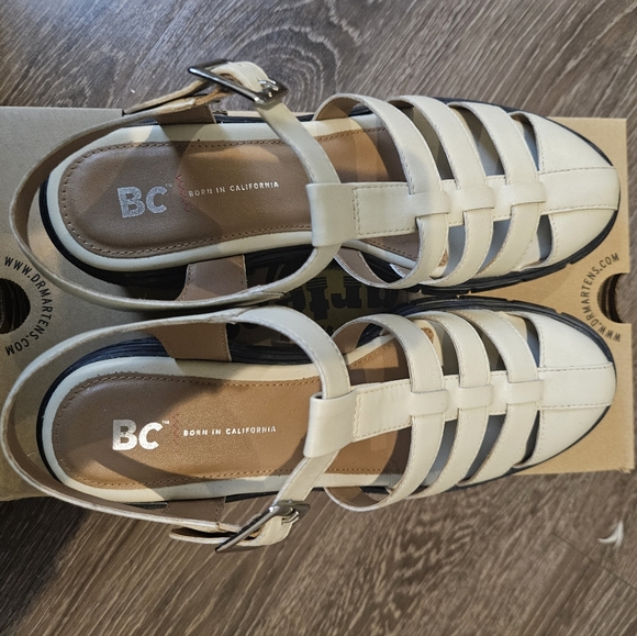 NWOT BC Footwear Sandals - Picture 7 of 7